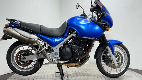 Triumph Tiger 2006 ADVENTURE BIKE NON RUNNING PROJECT 1