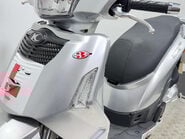 Kymco People 125 2009 RUNNING PROJECT SCOOTER 125CC 16