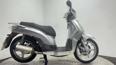 Kymco People 125 2009 RUNNING PROJECT SCOOTER 125CC 1