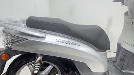 Kymco People 125 2009 RUNNING PROJECT SCOOTER 125CC 22