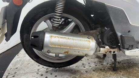 Kymco People 125 2009 RUNNING PROJECT SCOOTER 125CC 27