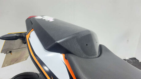 KTM Duke 2014 31K GREAT RUNNING SUPERMOTO BIKE 125CC 15BHP 19