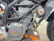 KTM Duke 2014 31K GREAT RUNNING SUPERMOTO BIKE 125CC 15BHP 8