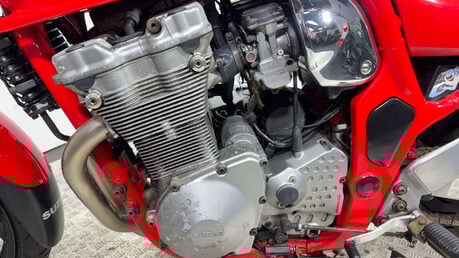 Suzuki Bandit 600 GSF 1997 61K NON RUNNING PROJECT BIKE 600CC 24