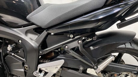 Yamaha FZ 600 S2 Sports Tourer Petrol Manual (98 ps) 38