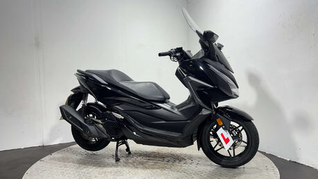 Honda Forza 125 2021 38K NEW MOT SERVICED 125CC MAXI SCOOTER 3