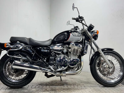 Triumph Adventurer 900 1999 ONLY 13K NEW MOT CLASSIC 900 SERVICED