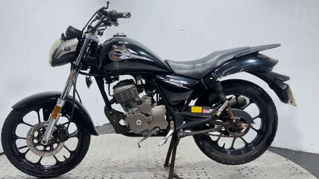 Zontes Mantis 125 ZT 125-E 2017 non running project bike 125cc 5
