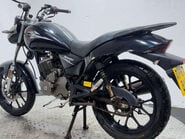 Zontes Mantis 125 ZT 125-E 2017 non running project bike 125cc 4