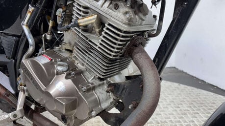Zontes Mantis 125 ZT 125-E 2017 non running project bike 125cc 26
