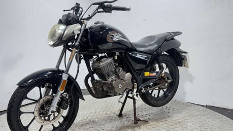 Zontes Mantis 125 ZT 125-E 2017 non running project bike 125cc 2