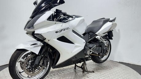 Honda VFR 2013 46K GOOD RUNNING PROJECT BIKE 800CC COMMUTER 5