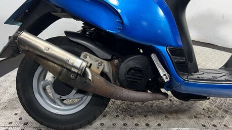 Piaggio Typhoon 2001 running 2 stroke 2t classic scooter 50CC 4