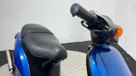 Piaggio Typhoon 2001 running 2 stroke 2t classic scooter 50CC 8