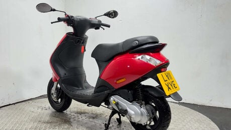 Piaggio Zip 2011 14K RUNNING 2 STROKE 2T PROJECT SCOOTER 50CC 6