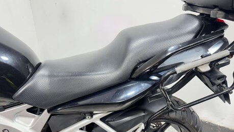 Yamaha FZ 600 2007 new MOT serviced full luggage 600cc 26