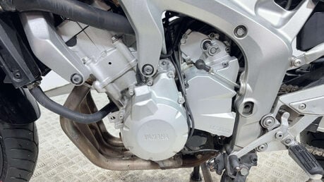 Yamaha FZ 600 2007 new MOT serviced full luggage 600cc 15