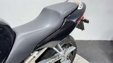 Honda CBR CBR600 F 2001 25K NON RUNNING SPORTS BIKE 600CC 19