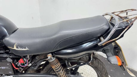 Yamaha YBR 125 2008 MK1.5 NON RUNNING PROJECT BIKE 125CC 21