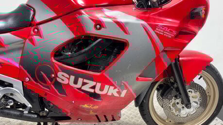 Suzuki GSX 1992 30K GOOD RUNNING CLASSIC 600CC BIKE 17