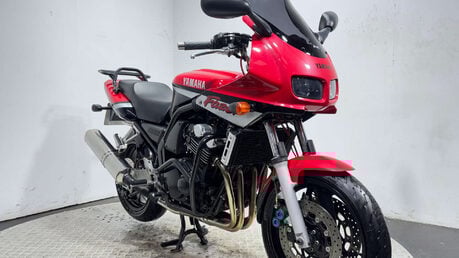 Yamaha FZS FAZER 600 2001 FOXEYE MK2 VERY CLEAN NEW MOT 600CC 2