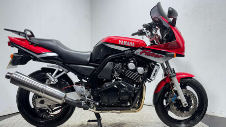 Yamaha FZS FAZER 600 2001 FOXEYE MK2 VERY CLEAN NEW MOT 600CC 1