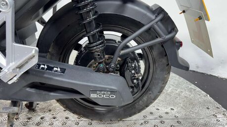 Vmoto CPX CPA 74V ELECTRIC SCOOTER LEARNER LEGAL 125CC 7PS 8