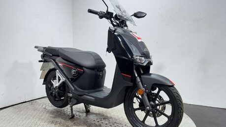 Vmoto CPX CPA 74V ELECTRIC SCOOTER LEARNER LEGAL 125CC 7PS 2