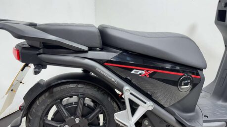Vmoto CPX CPA 74V ELECTRIC SCOOTER LEARNER LEGAL 125CC 7PS 11