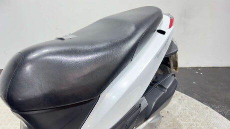 Honda Vision NON RUNNING PROJECT SCOOTER 110CC LEARNER BIKE 9
