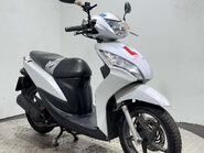 Honda Vision NON RUNNING PROJECT SCOOTER 110CC LEARNER BIKE 2