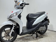 Honda Vision NON RUNNING PROJECT SCOOTER 110CC LEARNER BIKE 6