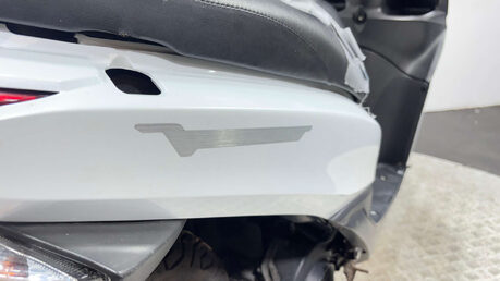 Honda Vision NON RUNNING PROJECT SCOOTER 110CC LEARNER BIKE 10