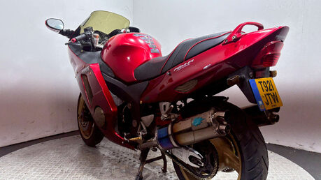 Honda CBR 1999 non running project bike 1100cc tourer 3