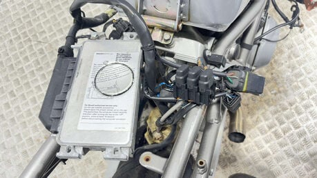 Ducati ST4 2001 996 SPARES OR REPAIR BREAKER PROJECT BIKE 16
