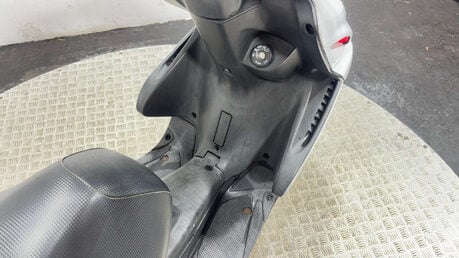 Yamaha Aerox R 2010 50CC PROJECT SCOOTER BIKE 2 STROKE 2T 9