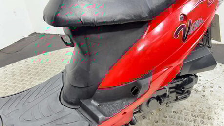 Peugeot V 2012 RUNNING PROJECT SCOOTER 50CC SPARES OR REPAIR 7