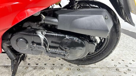 Peugeot V 2012 RUNNING PROJECT SCOOTER 50CC SPARES OR REPAIR 9