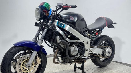 Honda VFR 1997 60K NON RUNNING CAFE RACER PROJECT BUILD 750CC 5