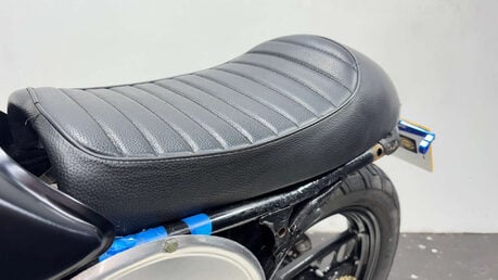 Yamaha XJ6 1990 CUSTOM BUILT CAFE RACER RUNNING PROJECT BIKE 11
