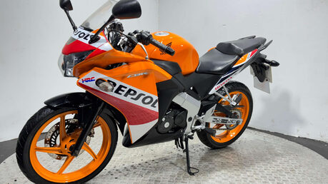 Honda CBR CBR125 2015 22K NEW MOT VERY CLEAN 125CC SPORT BIKE 3