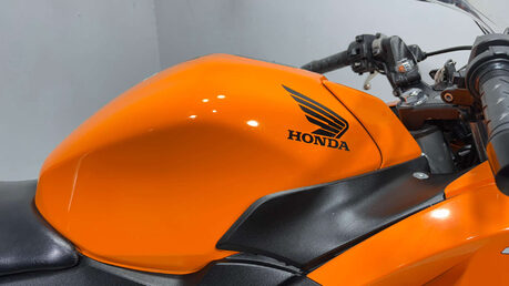 Honda CBR CBR125 2015 22K NEW MOT VERY CLEAN 125CC SPORT BIKE 27