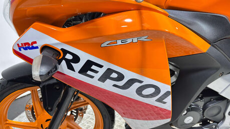Honda CBR CBR125 2015 22K NEW MOT VERY CLEAN 125CC SPORT BIKE 12