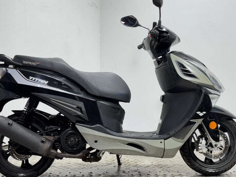 Lexmoto Titan 125 2020 10K RUNNING PROJECT LARGE SCOOTER 125CC