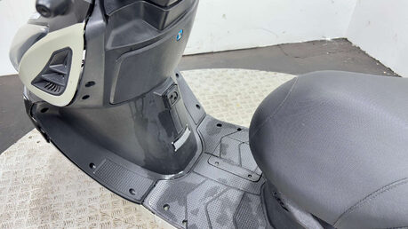 Lexmoto Titan 125 2020 10K RUNNING PROJECT LARGE SCOOTER 125CC 13