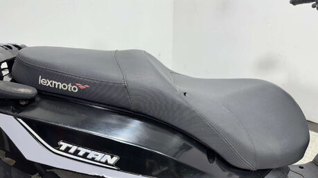 Lexmoto Titan 125 2020 10K RUNNING PROJECT LARGE SCOOTER 125CC 19