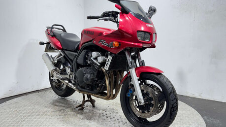 Yamaha FZS FAZER 600 1999 53K NON RUNNING PROJECT BIKE 600CC 3