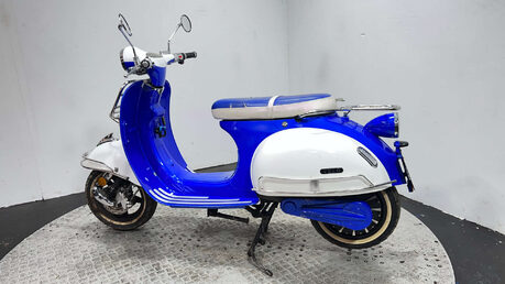 Sakura EV 3000 6