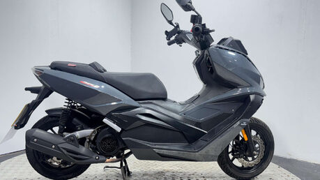 Lexmoto Aura 2022 30k RUNNING PROJECT SCOOTER 125cc 1
