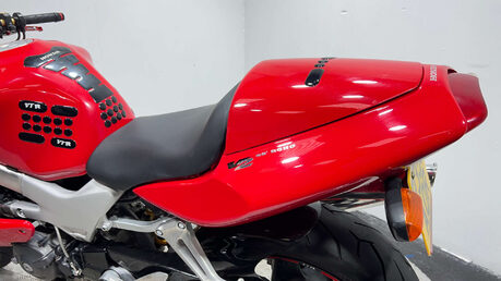 Honda VTR 1997 27K NEW MOT SERVICED 1000CC VTWIN SPORTS BIKE 17